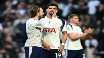 برايتون يُضاعف مصاعب توتنهام في الوقت القاتل